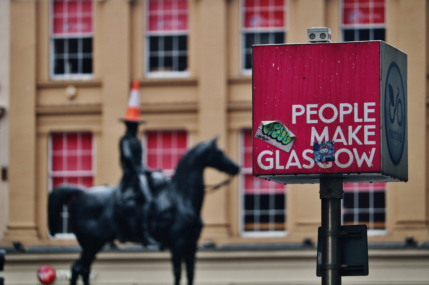 People Make Glasgow Duke Of Wellington Print