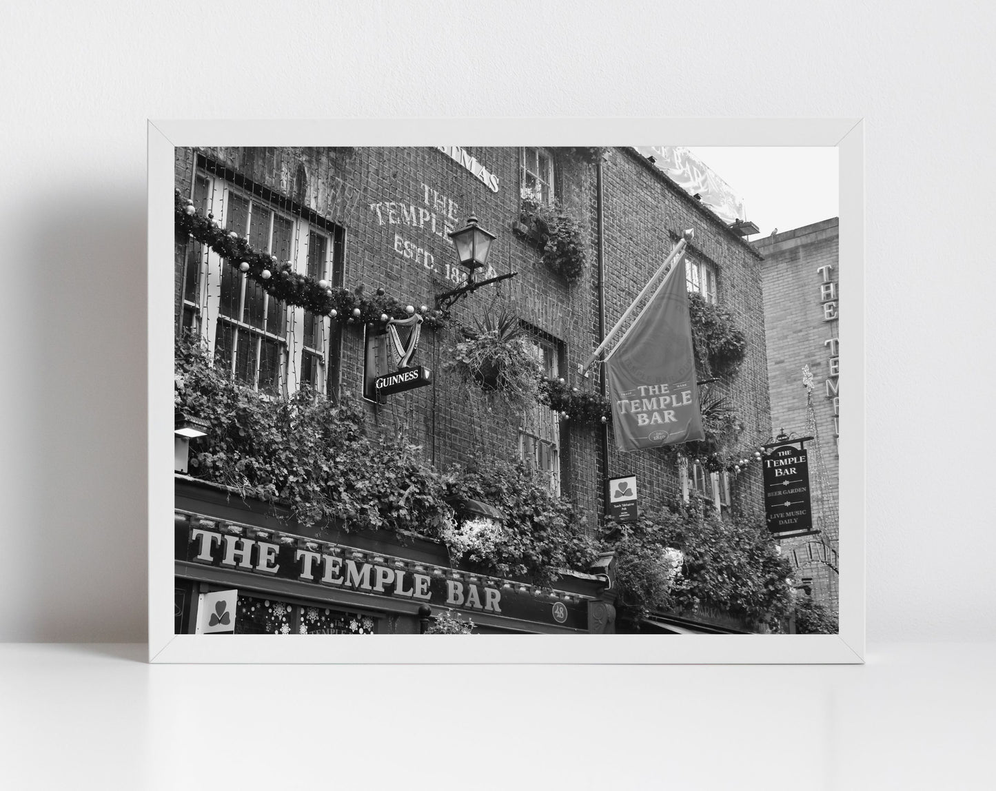 Temple Bar Art Irish Pub Black And White Print Dublin Photography