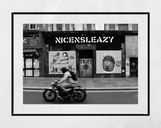 Glasgow Nice N Sleazy Sauchiehall Street Urban Black And White Photography